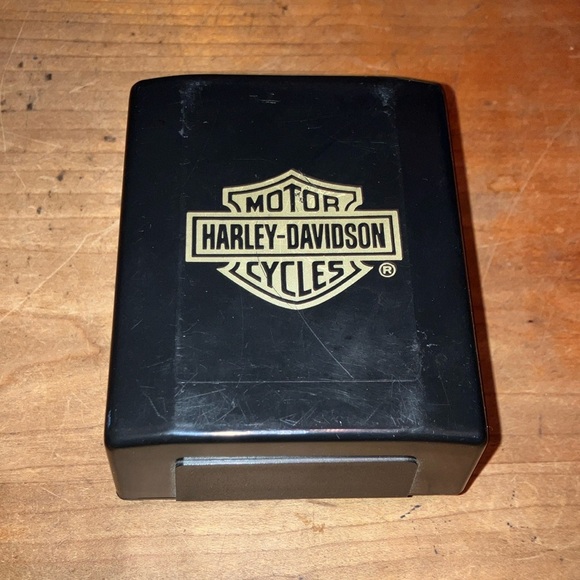 Harley-Davidson Black and Gold tone plastic box - Picture 1 of 16